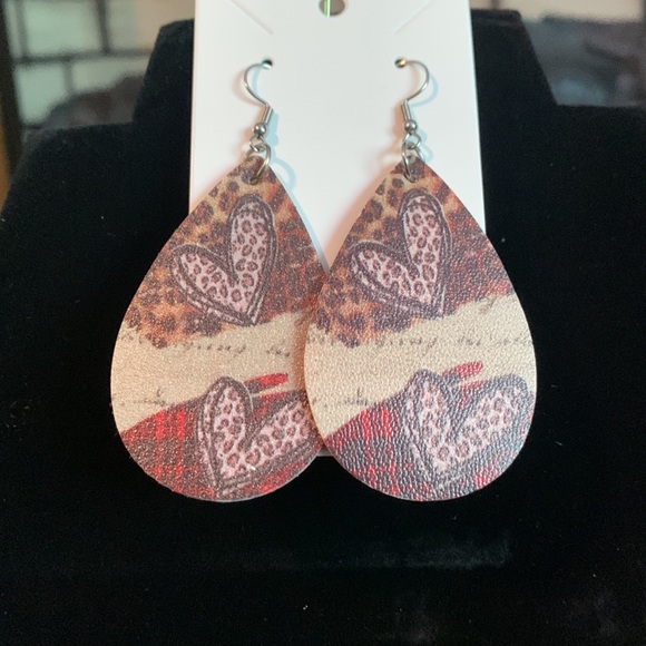 T&M Treasures Leopard & Plaid Teardrop Love Dangle Earrings, NEW - Picture 4 of 5